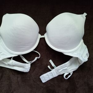 Aerie Padded White Tshirt Bra 36B